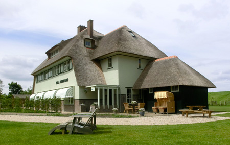 Bed & Breakfast Villa Nieuwland op Den Oever in Wieringen